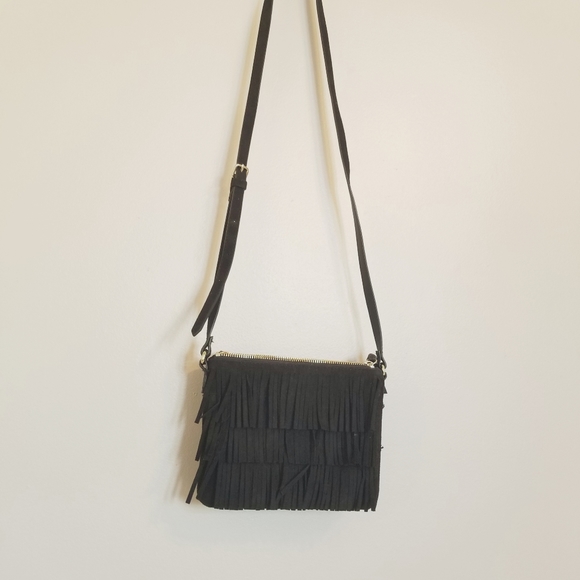 Old Navy Black Fringe Crossbody Bag - Picture 2 of 5